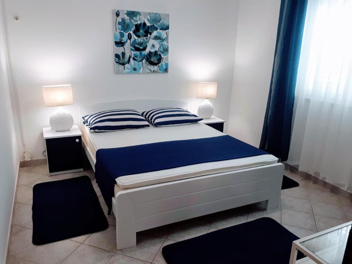 Apartments Katarina Жаборич Екстериор снимка