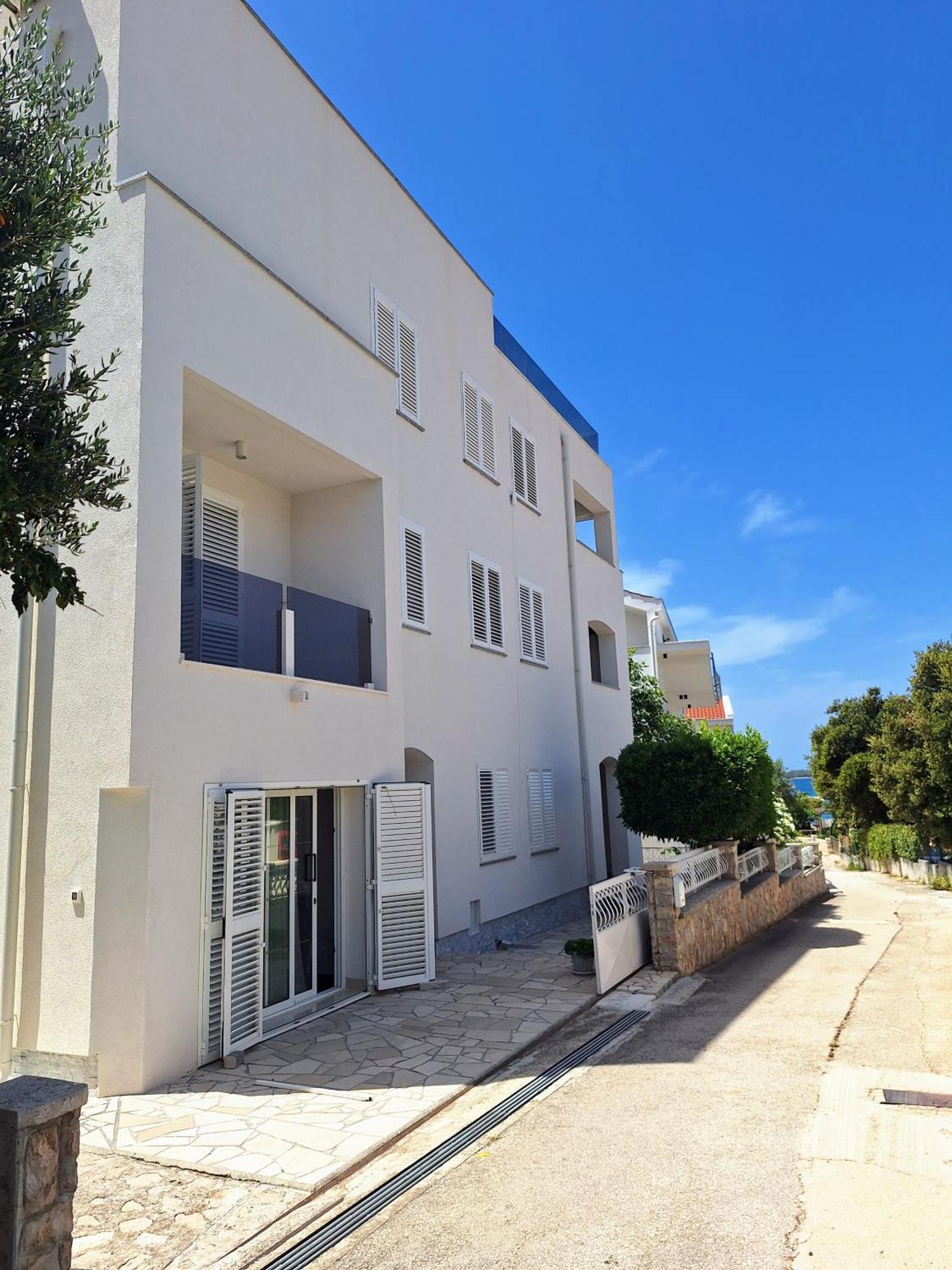 Apartments Katarina Жаборич Екстериор снимка